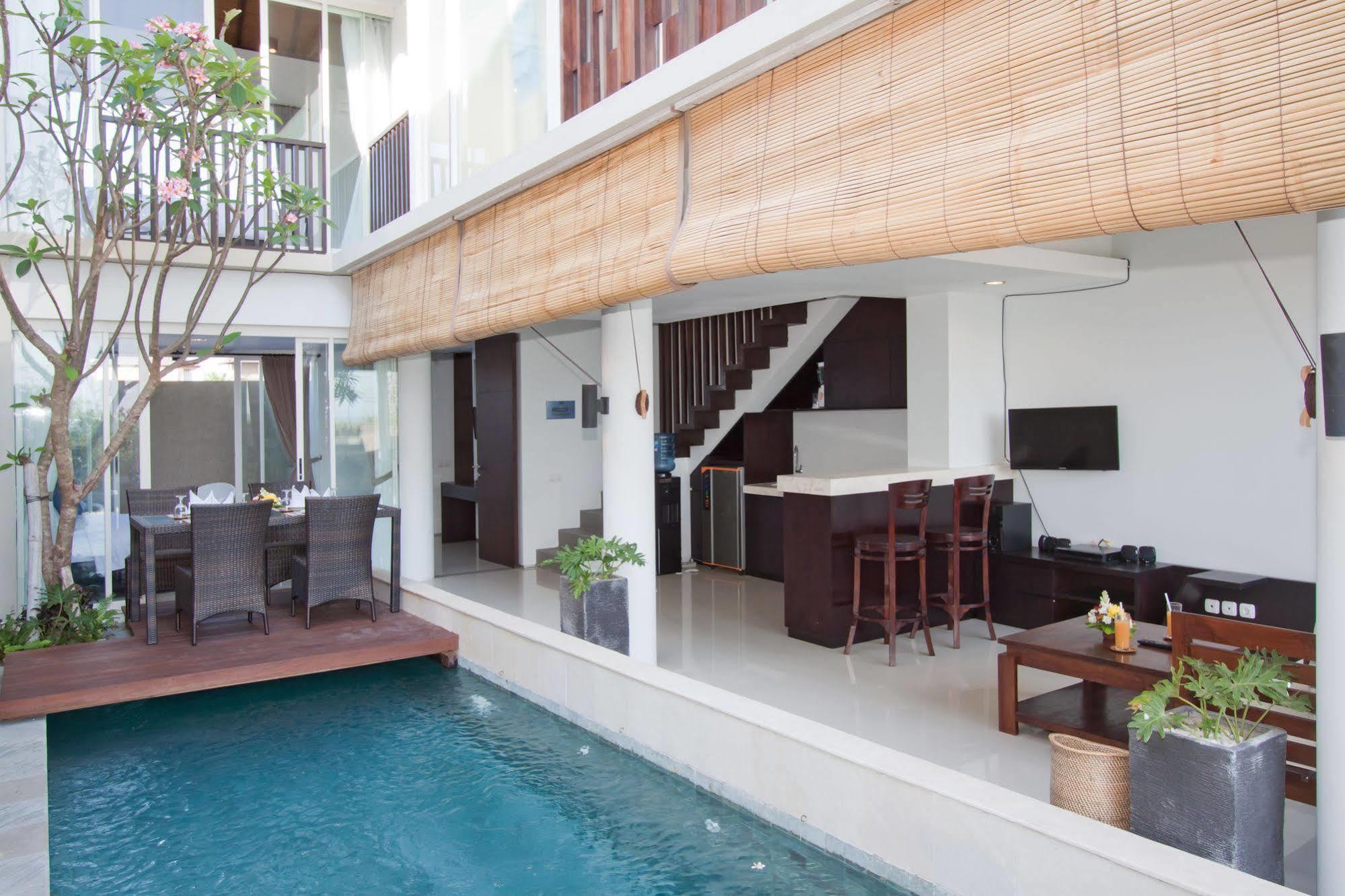 Grace And Milena Guesthouse Kuta  Bagian luar foto