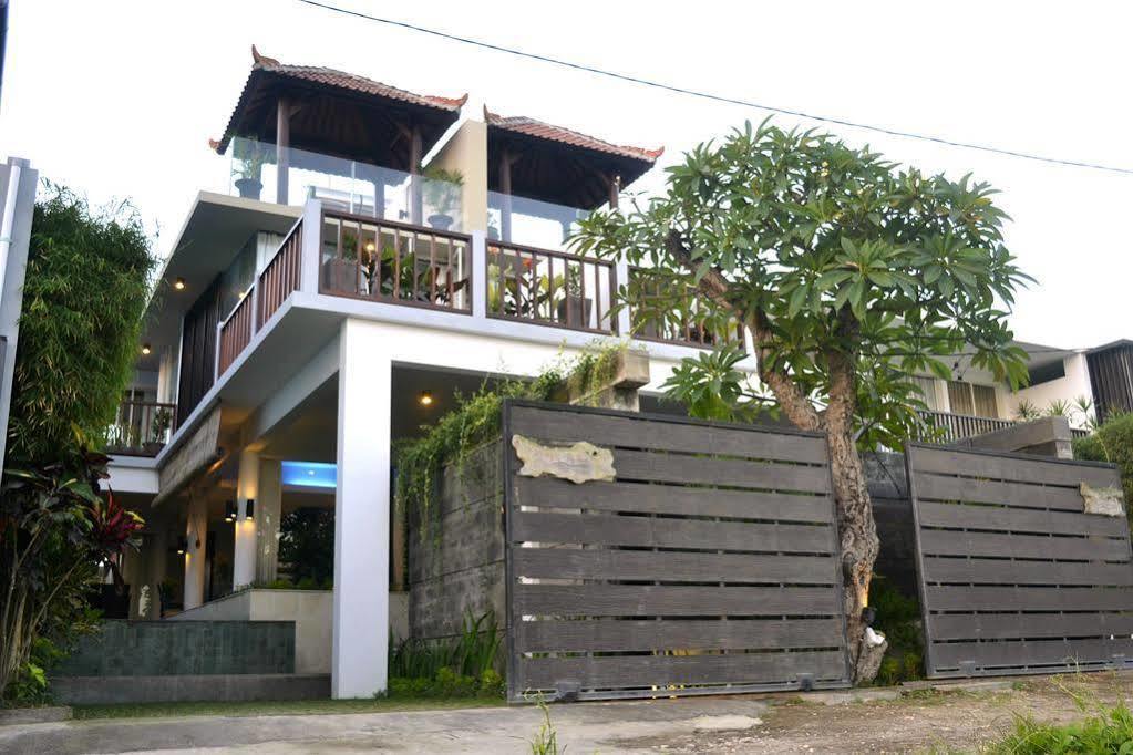 Grace And Milena Guesthouse Kuta  Bagian luar foto